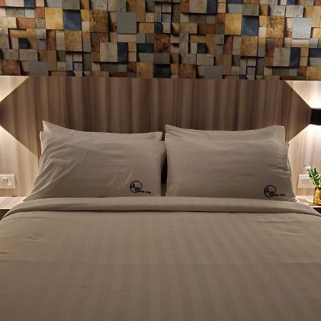 เอเพ็กซ์ บูทิก โฮเต็ล แอท บันดาร์ ซันเวย์ Hotel เปอตาลิงจายา ภายนอก รูปภาพ