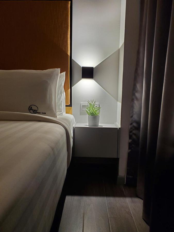 เอเพ็กซ์ บูทิก โฮเต็ล แอท บันดาร์ ซันเวย์ Hotel เปอตาลิงจายา ภายนอก รูปภาพ