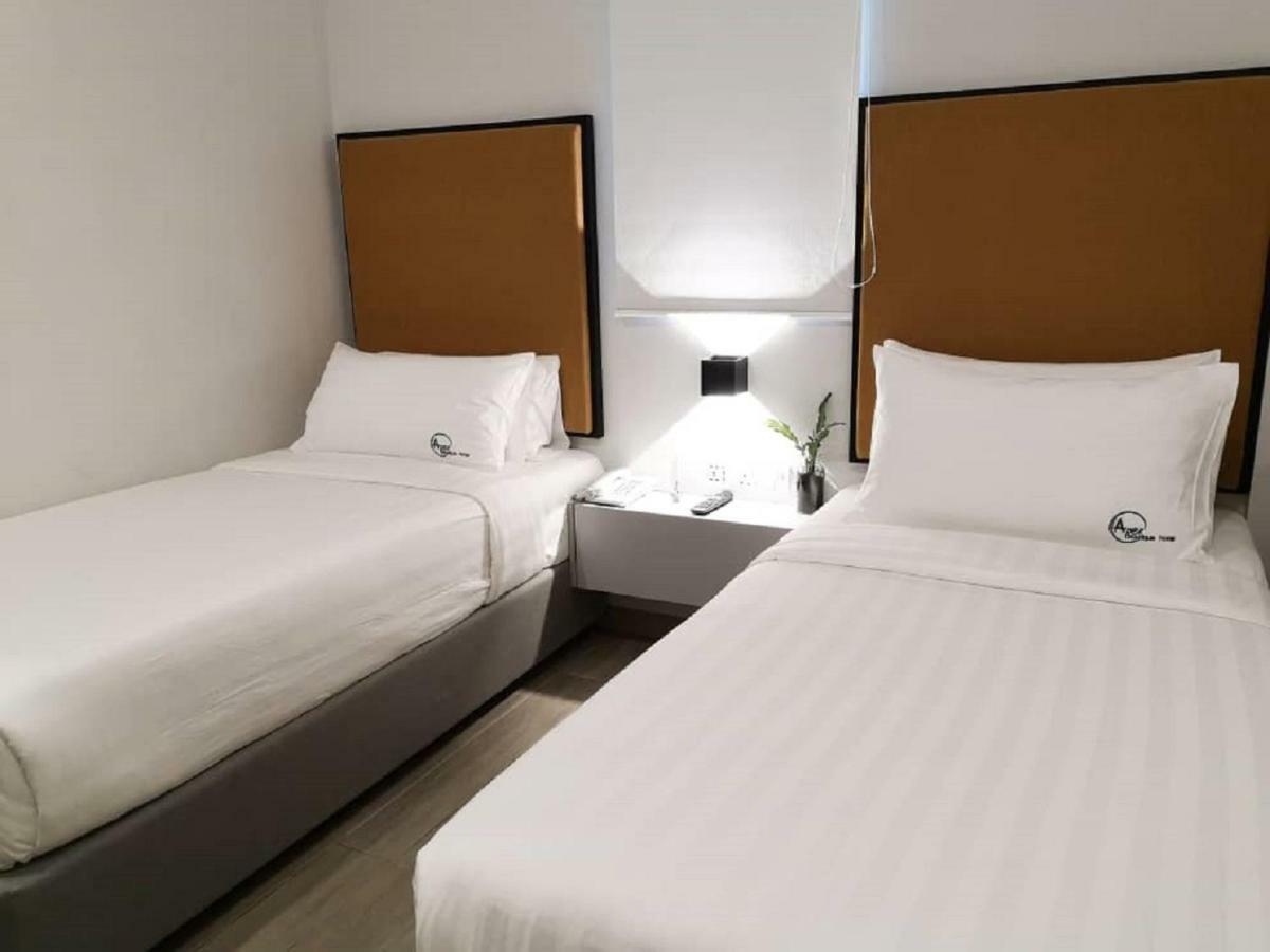 เอเพ็กซ์ บูทิก โฮเต็ล แอท บันดาร์ ซันเวย์ Hotel เปอตาลิงจายา ภายนอก รูปภาพ